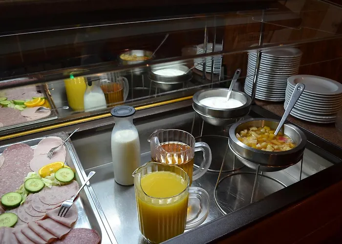 Harlekin Aparthotel 3*